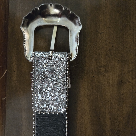 Rhinestone belt - Picture 2 of 5